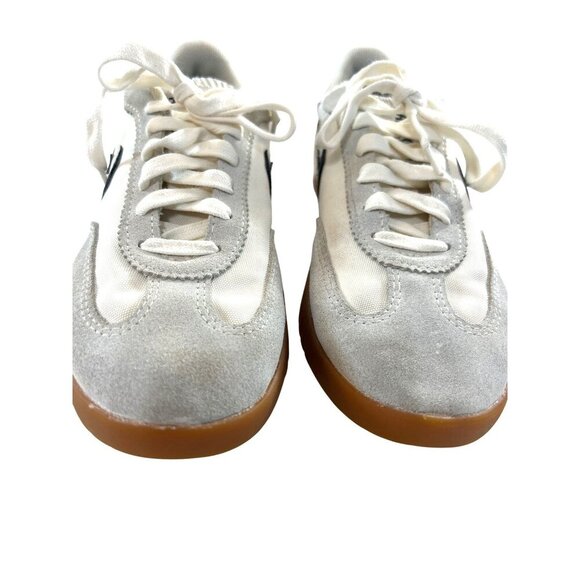 Converse Shoes - Converse A08262C Womens Sneakers White/Black Size 5